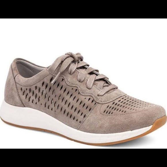 Dansko Shoes - Dansko Women’s Shoes Dansko Perforated Charlie Sneaker Size 39/8.5 | Tan Lace Up